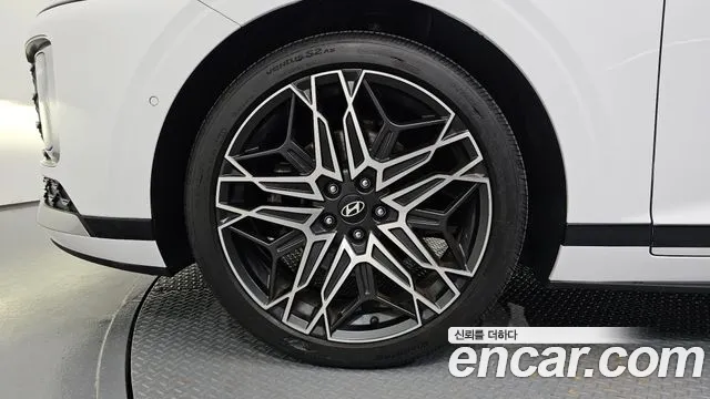 Hyundai Grandeur Grandeur (GN7) 2.5 Бензин 2WD — Фото автомобиля 5