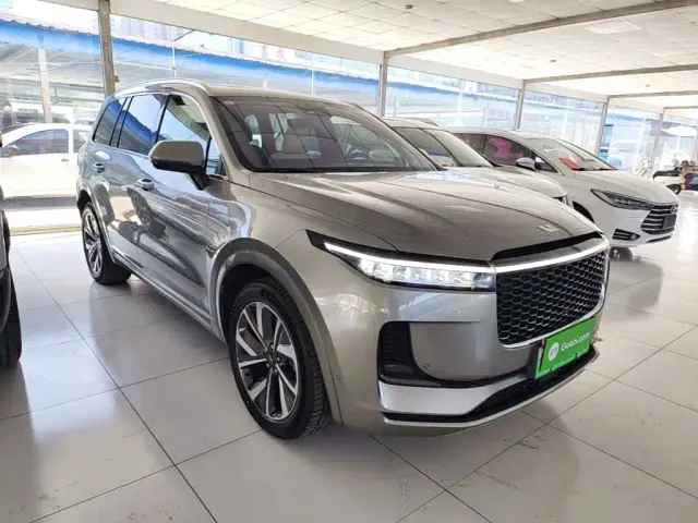 Li Auto ONE — Фото автомобиля 3