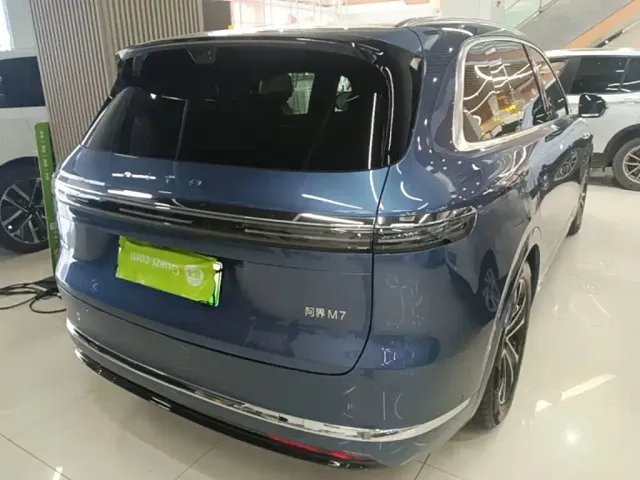 Aito M7 — Фото автомобиля 6