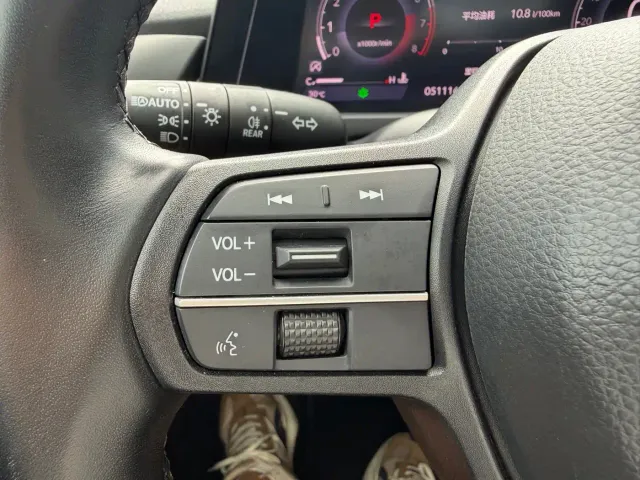 Honda Accord — Фото автомобиля 12