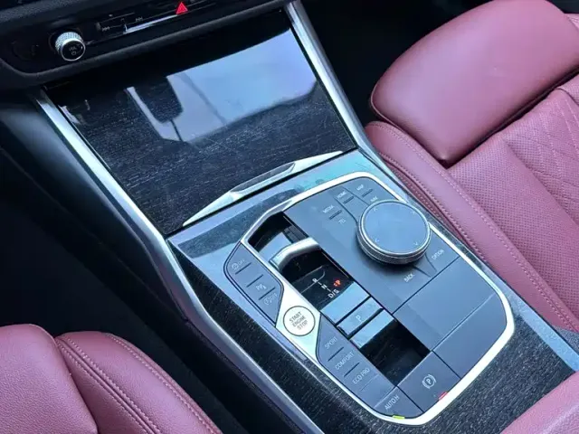 BMW 3 Series — Фото автомобиля 9