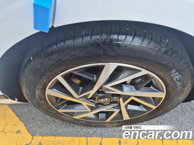 Hyundai Grandeur Grandeur (GN7) — Фото автомобиля 18