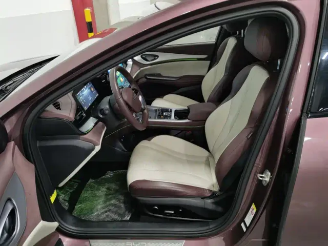 BYD Seal 07 DM-i — Фото автомобиля 10