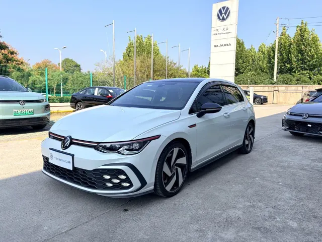 Volkswagen Golf GTI — Фото автомобиля 2