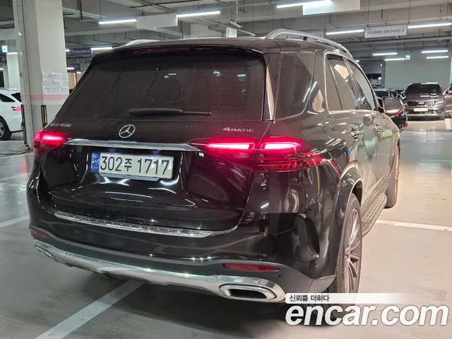 Mercedes-Benz GLE-Class — Фото автомобиля 3