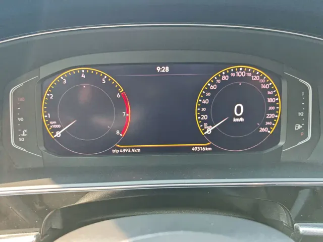 Volkswagen Passat — Фото автомобиля 10