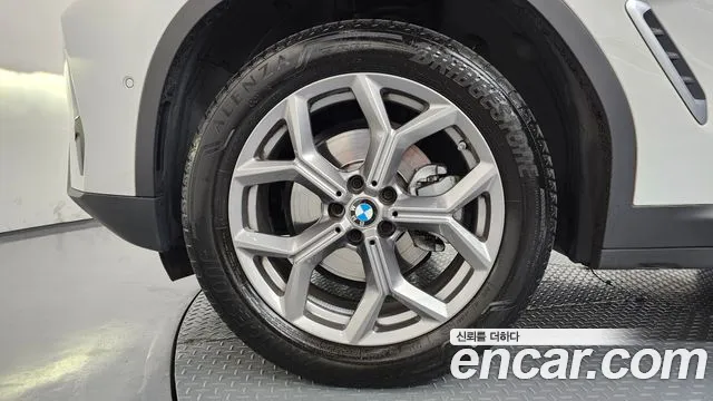 BMW X4 — Фото автомобиля 5