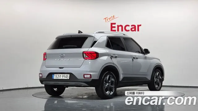 Hyundai Venue Venue 1.6 Premium — Фото автомобиля 2