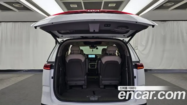 Kia Carnival 4th Gen — Фото автомобиля 26