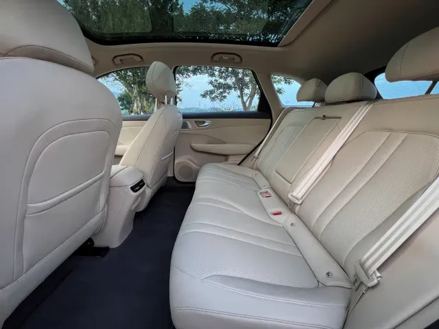 Shangjie SUV — Фото автомобиля 6