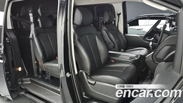 Hyundai Staria Staria Карго 5 мест — Фото автомобиля 9