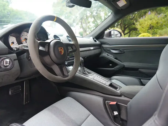 Porsche 718 — Фото автомобиля 16