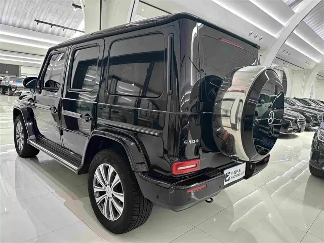 Mercedes-Benz G-Class — Фото автомобиля 5