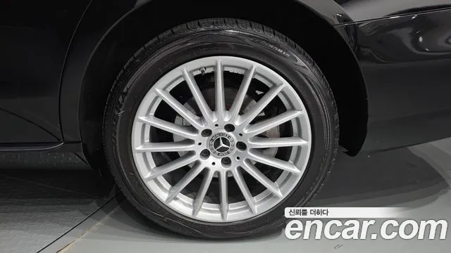 Mercedes-Benz E-Class W213 — Фото автомобиля 6