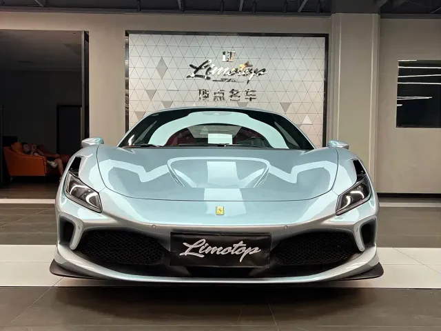 Ferrari F8 — Фото автомобиля 2