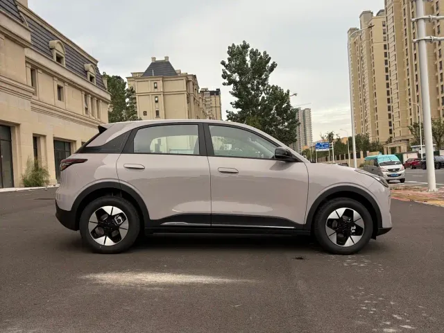 Geely Starry Wish — Фото автомобиля 6