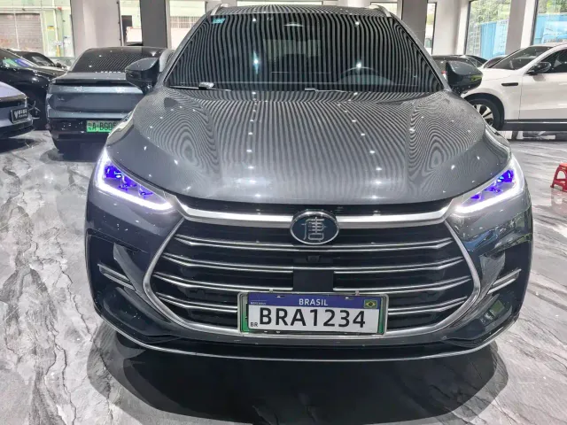 BYD Tang — Фото автомобиля 2
