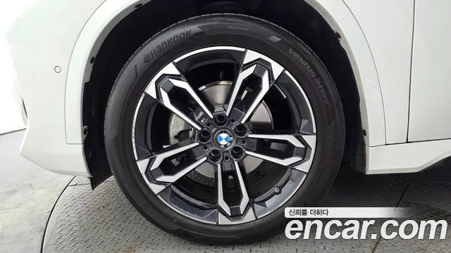 BMW X1 U11 — Фото автомобиля 5