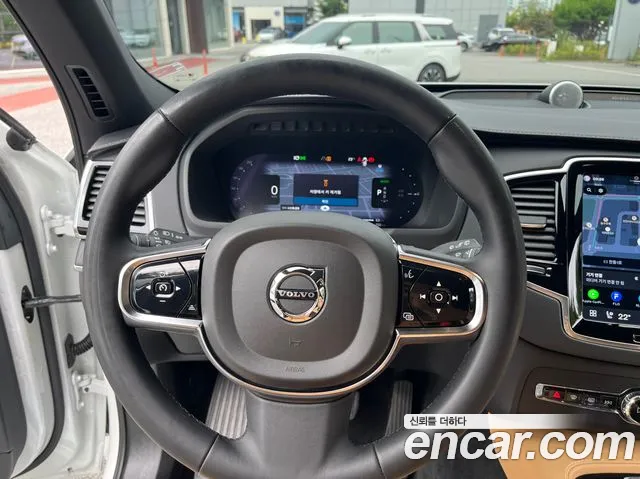 Volvo XC90 2nd Gen — Фото автомобиля 12
