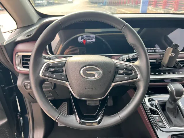 GAC Trumpchi M6 — Фото автомобиля 16