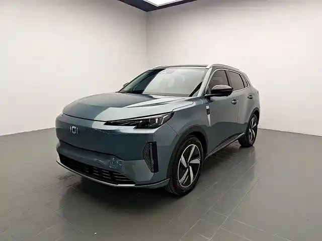 Фотография автомобиля — Changan Qiyuan Q05
