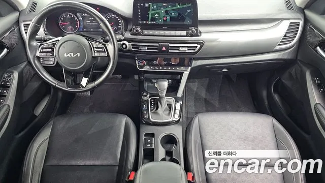 Kia Seltos — Фото автомобиля 7