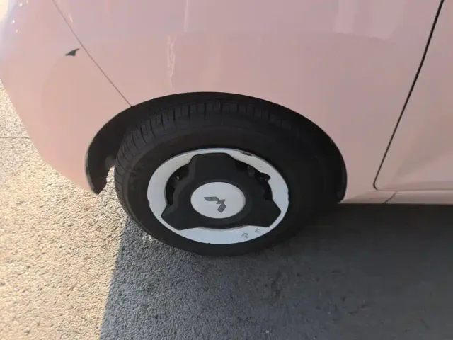 Wuling Hongguang Mini EV — Фото автомобиля 22