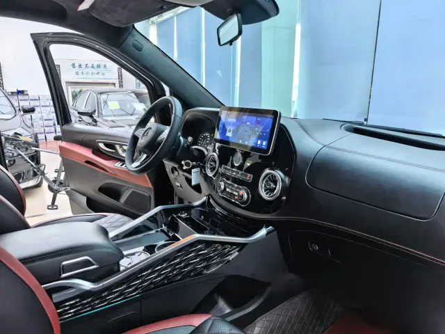 Mercedes-Benz Vito — Фото автомобиля 7