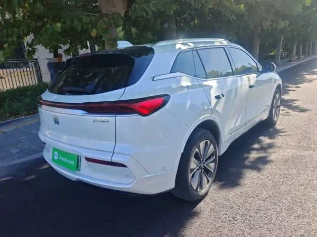 Buick E5 — Фото автомобиля 6