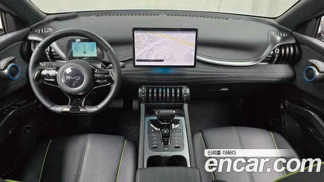 BYD Atto 3 — Фото автомобиля 10