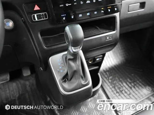 Hyundai Staria — Фото автомобиля 9