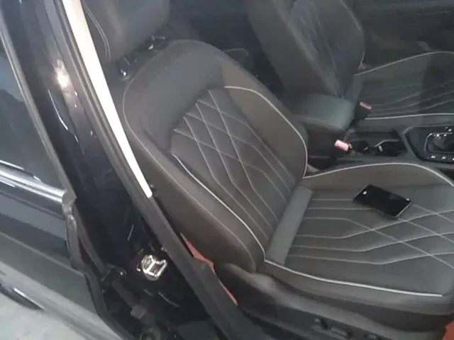 Volkswagen Tiguan L — Фото автомобиля 24