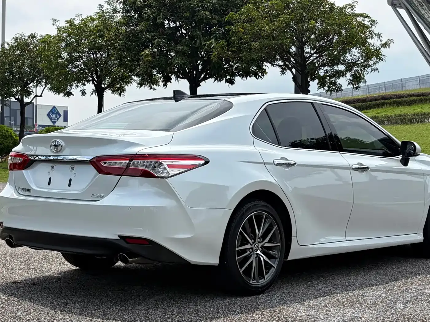 Toyota Camry 2021 2.5G Luxury Edition — Фото автомобиля 6