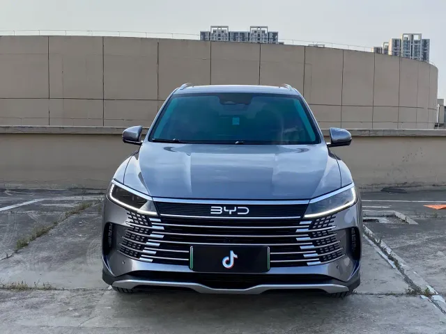 BYD Seal 05 DM-i — Фото автомобиля 2