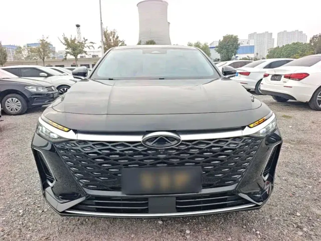 Chery Arrizo 8 — Фото автомобиля 2