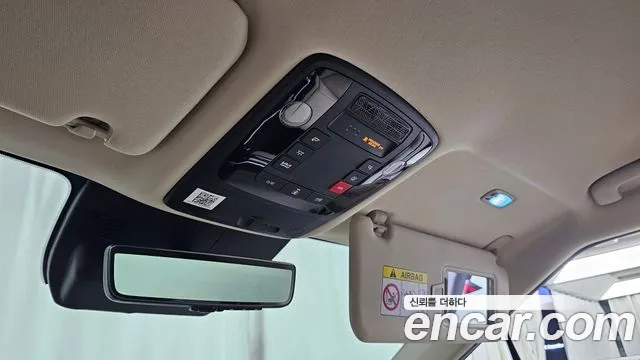 Kia Carnival Generation 4 — Фото автомобиля 19