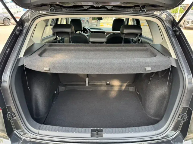 Volkswagen Tharu — Фото автомобиля 12