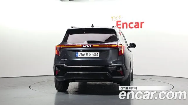 Kia Seltos New — Фото автомобиля 4