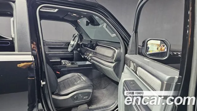 Kia Tasman Tasman 2.5T Бензин 4WD — Фото автомобиля 11