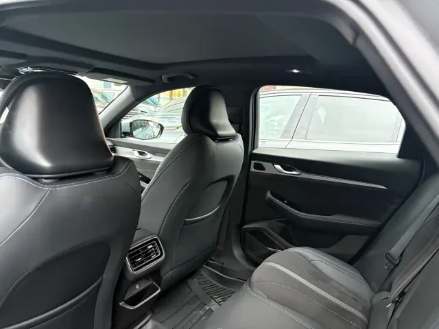 Geely Xing Rui 2026 Orient Yao 2.0TD Moonview Edition — Фото автомобиля 7