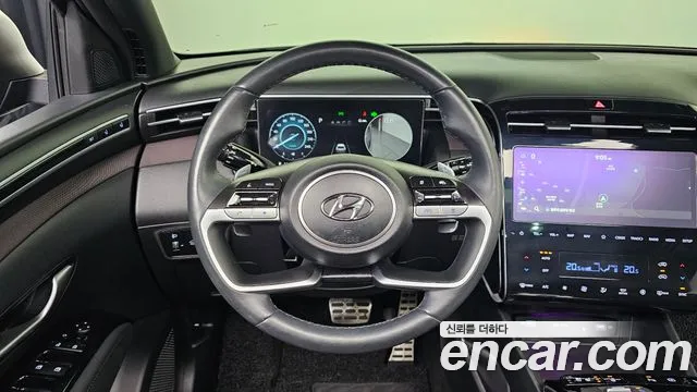 Hyundai Tucson Tucson (NX4) Бензин 1.6 турбо 2WD — Фото автомобиля 13