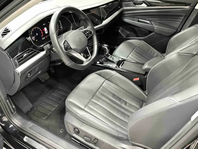 Volkswagen Passat — Фото автомобиля 5