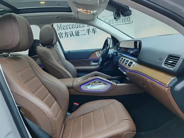 Mercedes-Benz GLS-Class — Фото автомобиля 10