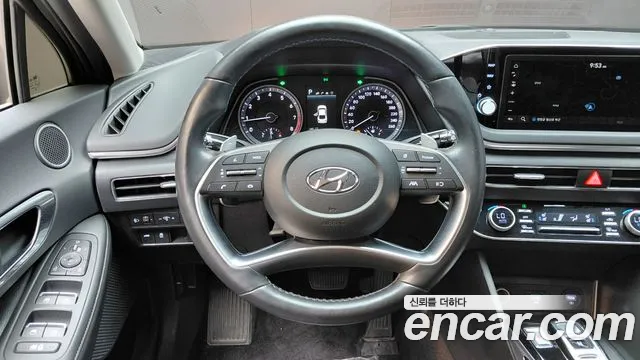 Hyundai Sonata Sonata (DN8) 2.0 LPG(Для проката) — Фото автомобиля 12