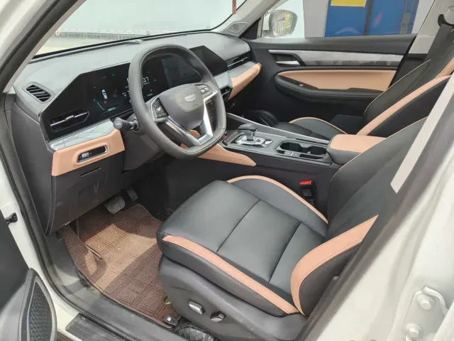 Geely Haoyue PRO — Фото автомобиля 9