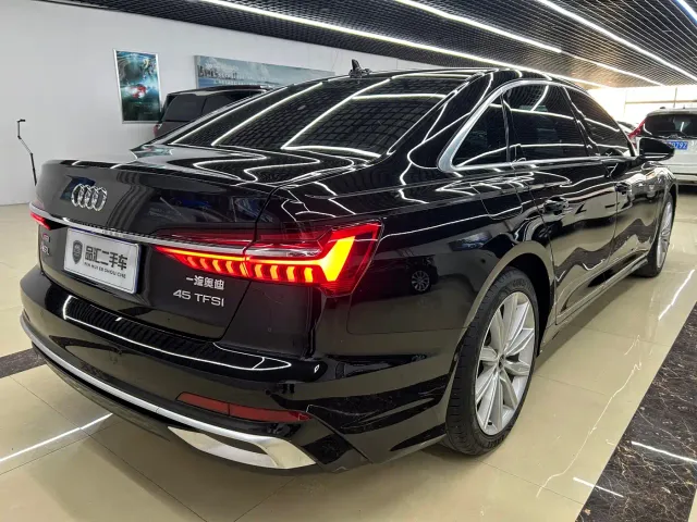 Audi A6L — Фото автомобиля 6