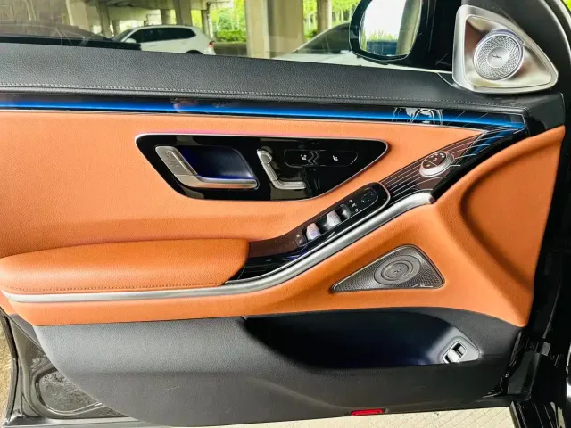 Mercedes-Benz S-Class — Фото автомобиля 10