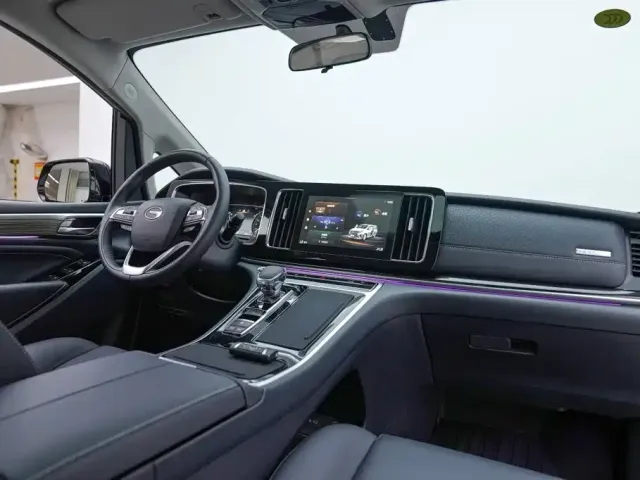 GAC Trumpchi M8 — Фото автомобиля 8
