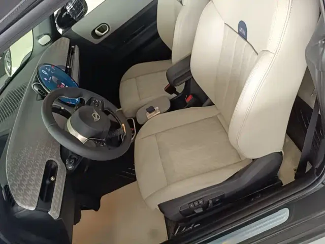 MINI Hatch — Фото автомобиля 14