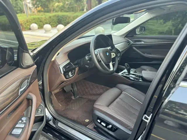 BMW BMW 5 Series 2022 Model Third Facelift 530Li Premium Luxury Package — Фото автомобиля 12